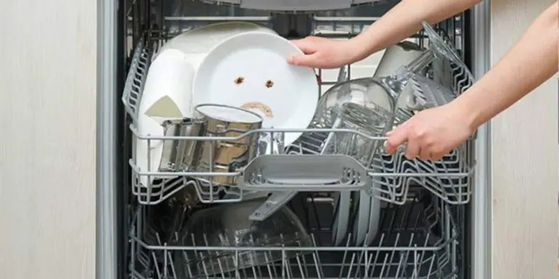 علت کثیفی ظروف بعد از شستشو در ماشین ظرفشویی